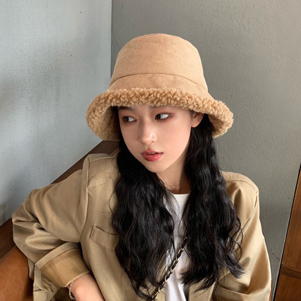 여성스런 방한 스웨이드 양털 버킷햇 데일리 겨울모자 대표 이미지